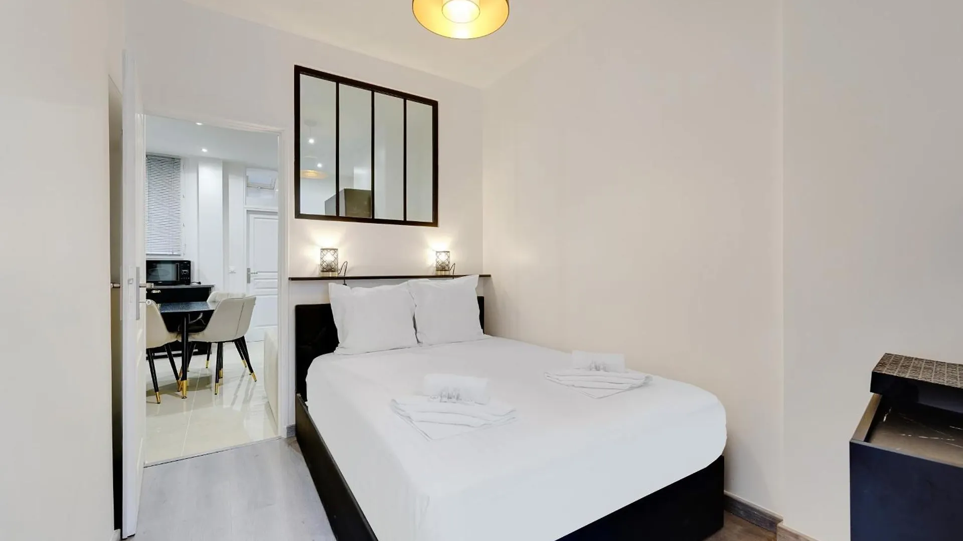 Comfortable Apartment Marx Dormoy Parijs 0*,